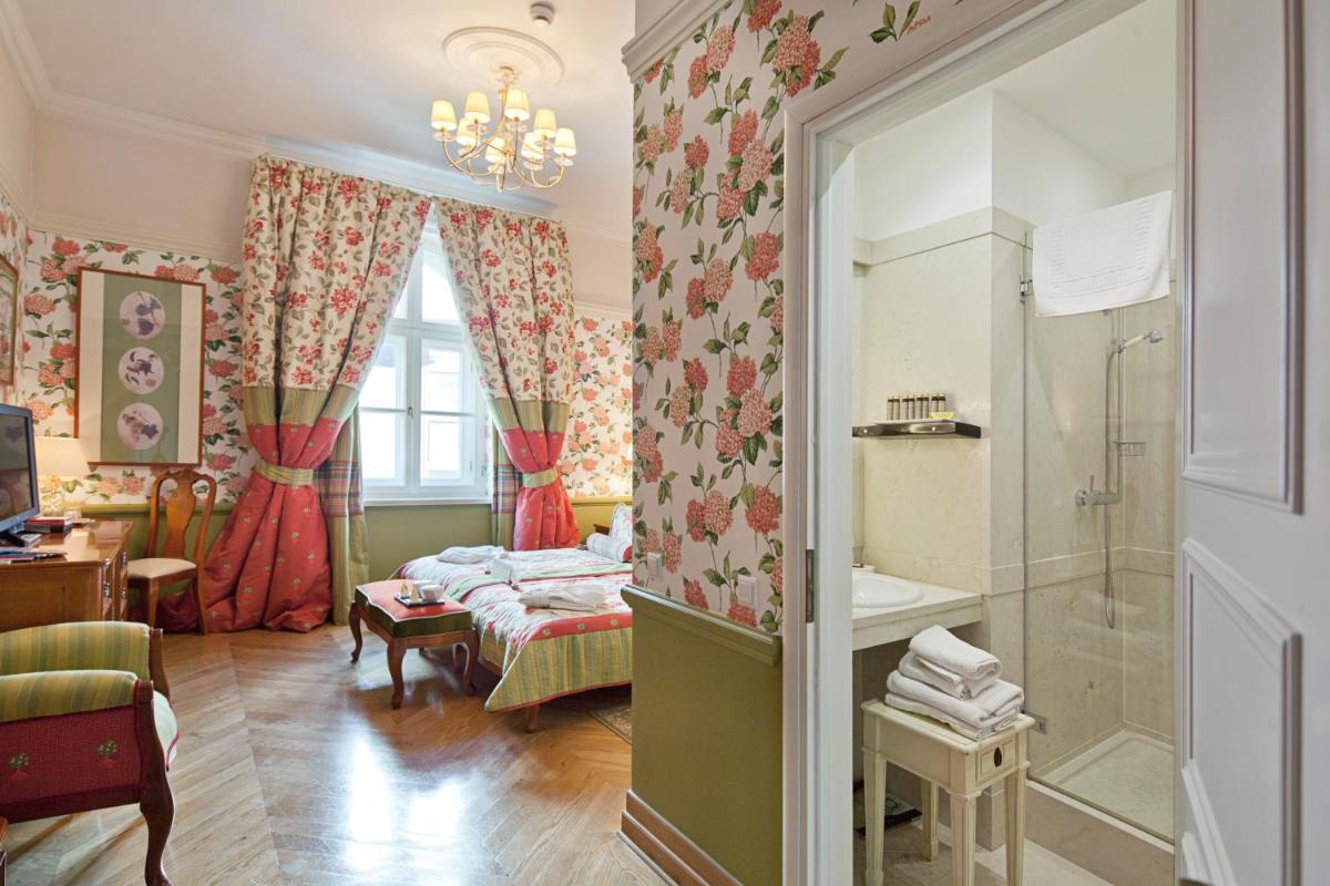 The Bonerowski Palace Boutique Hotel