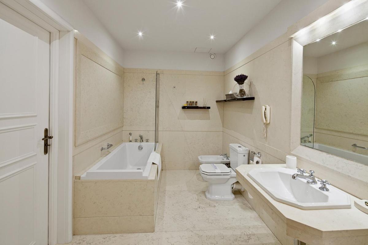 The Bonerowski Palace Boutique Hotel