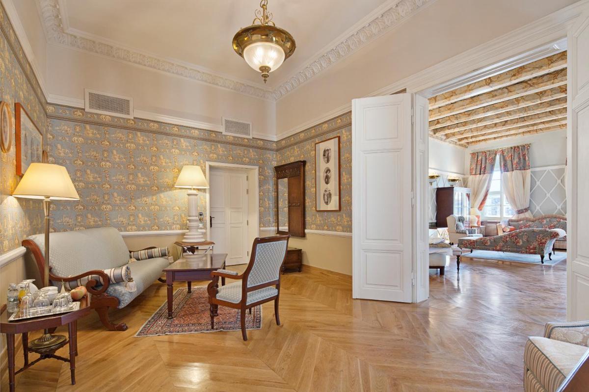 The Bonerowski Palace Boutique Hotel