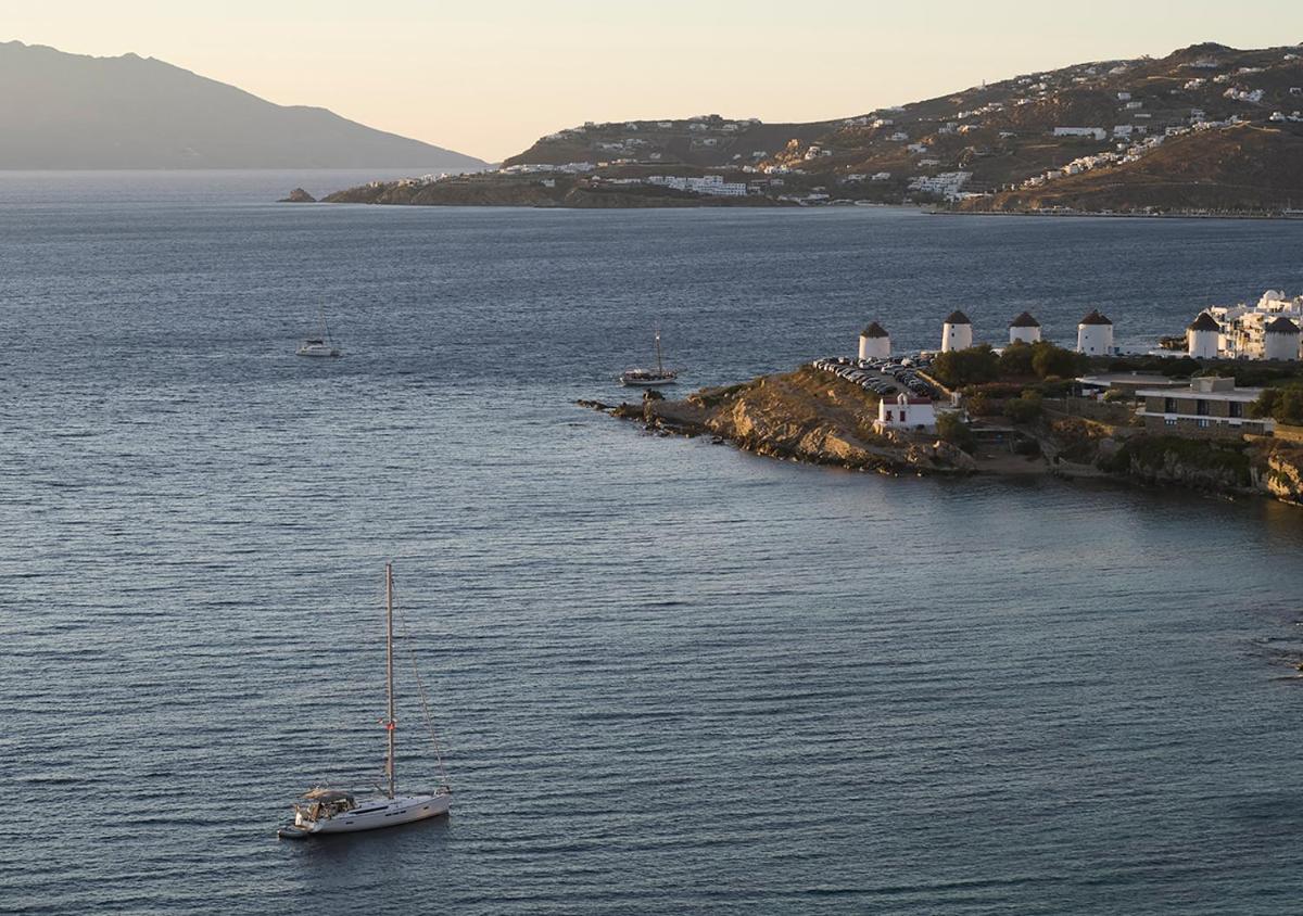 Bonzoe Suites & Villas