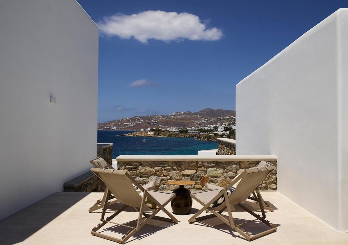 Bonzoe Suites & Villas