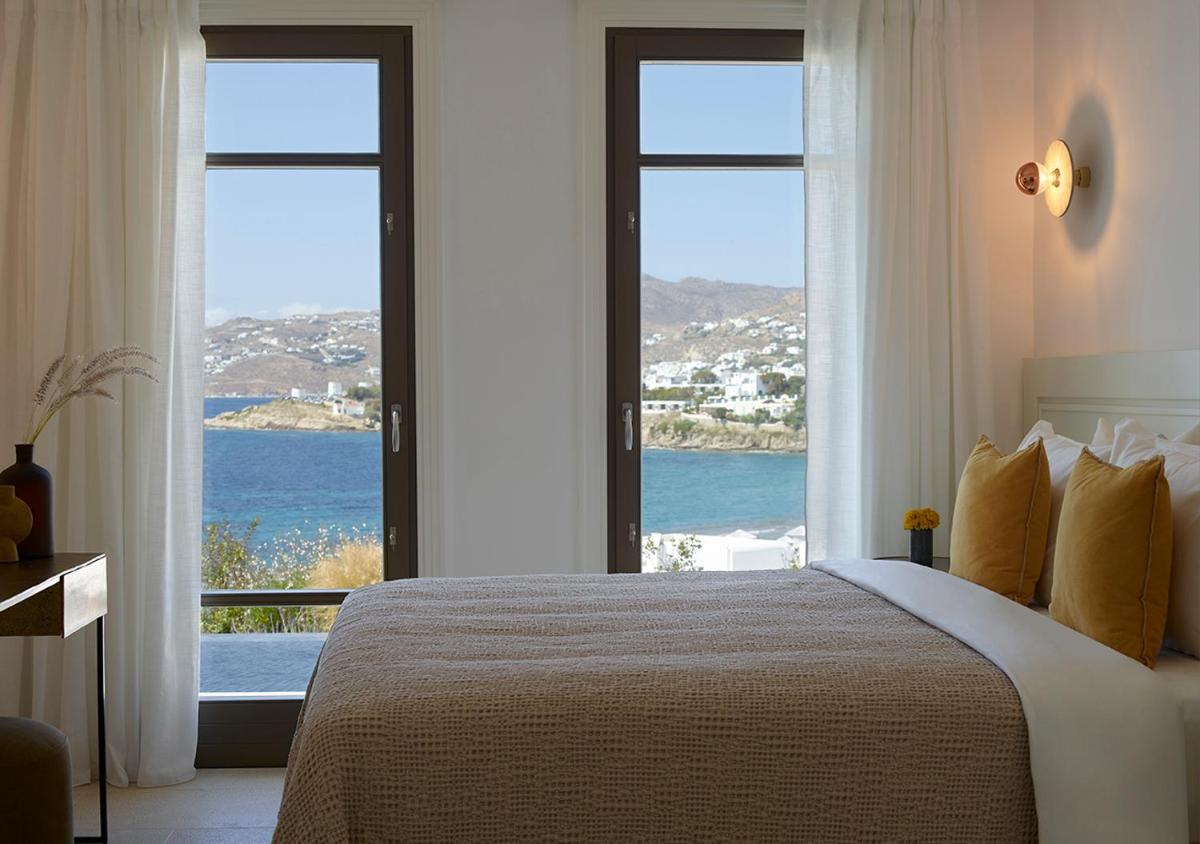 Bonzoe Suites & Villas