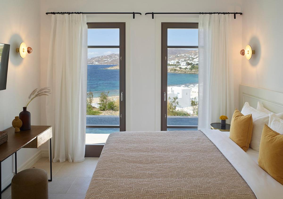 Bonzoe Suites & Villas