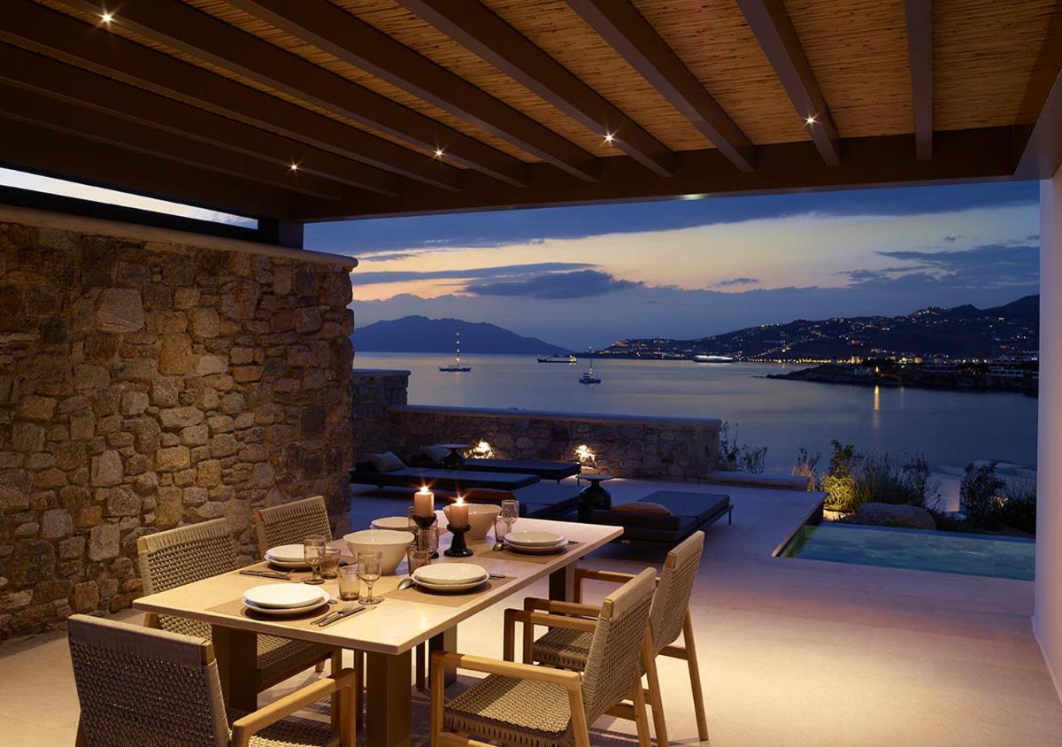 Bonzoe Suites & Villas