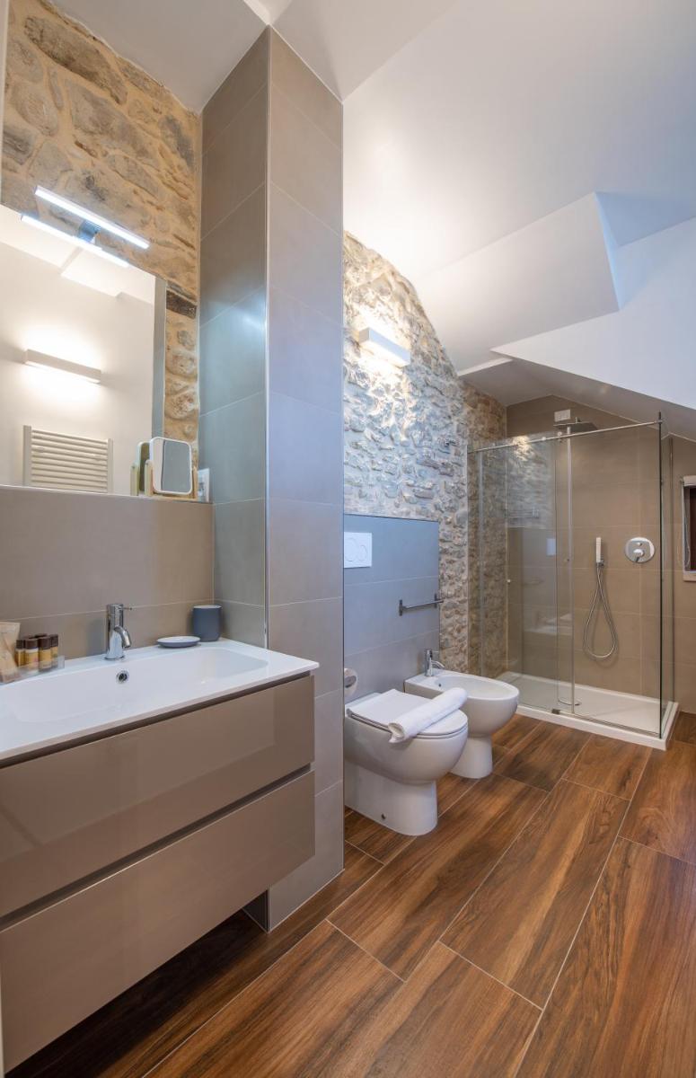 Borgo Baccile by Vini Fantini