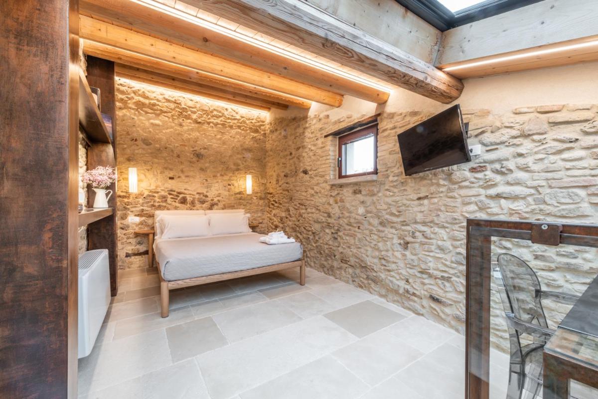 Borgo Baccile by Vini Fantini