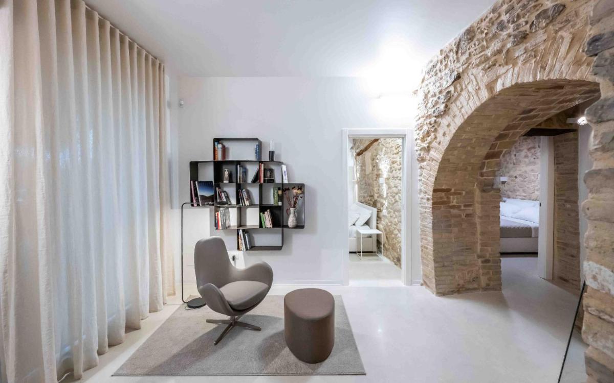 Borgo Baccile by Vini Fantini