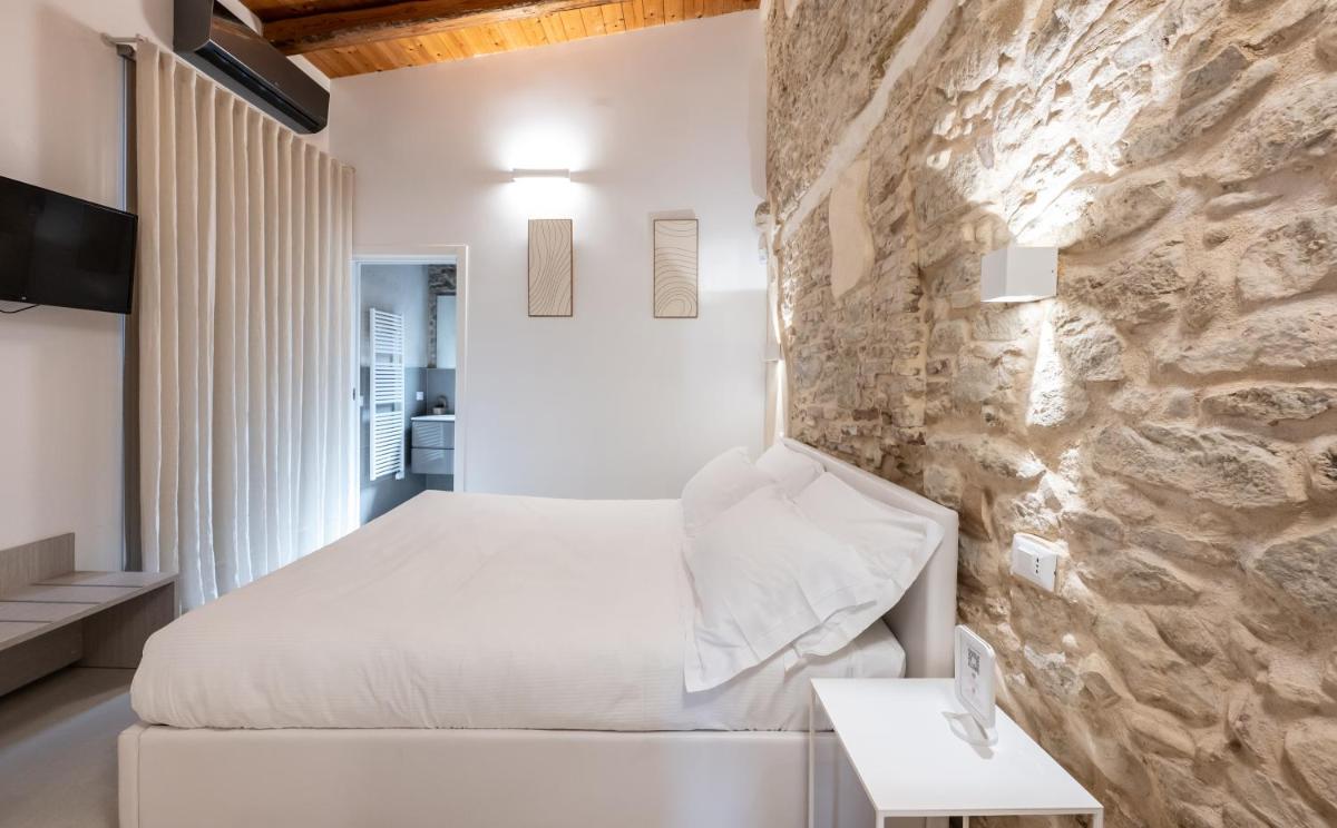 Borgo Baccile by Vini Fantini