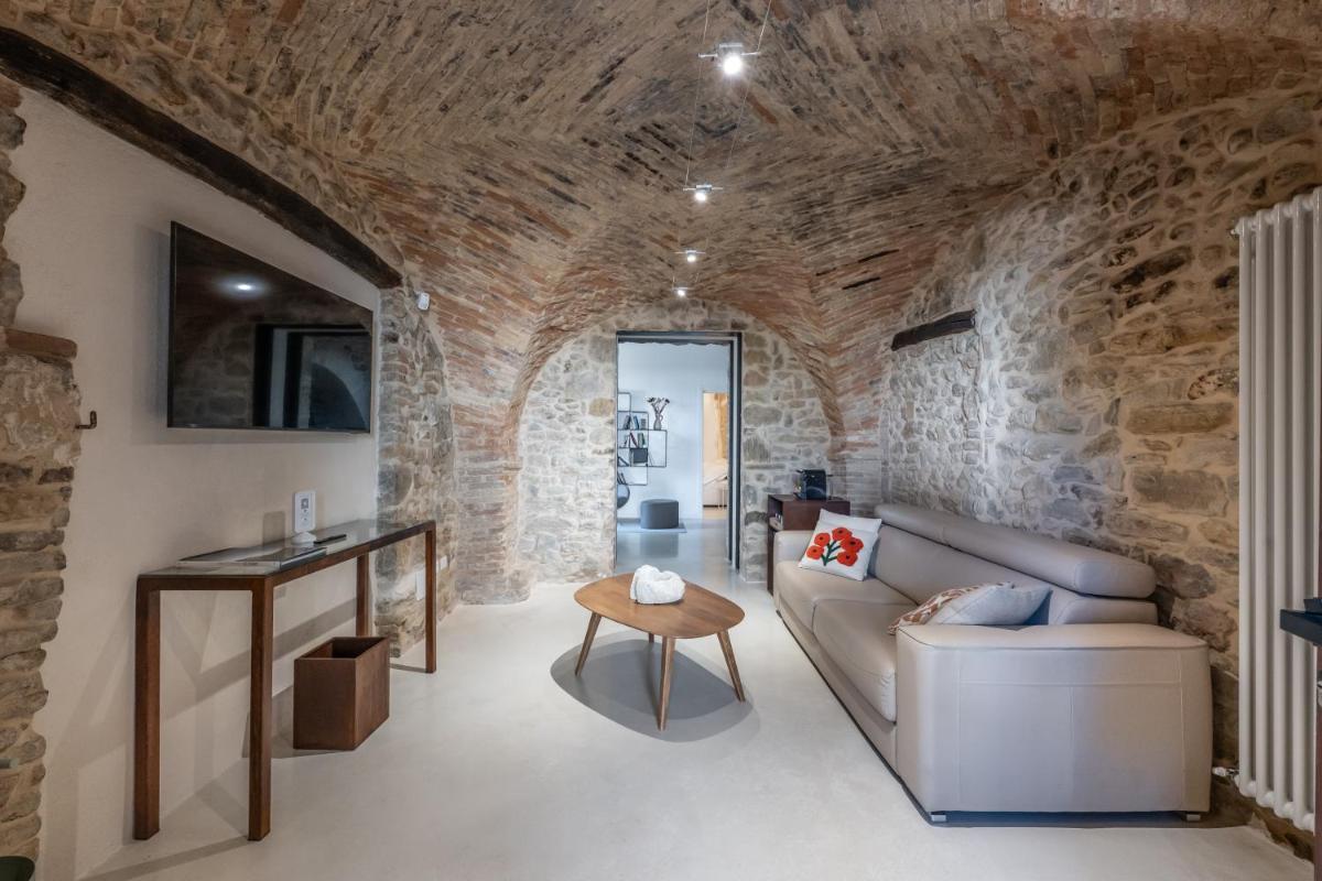 Borgo Baccile by Vini Fantini