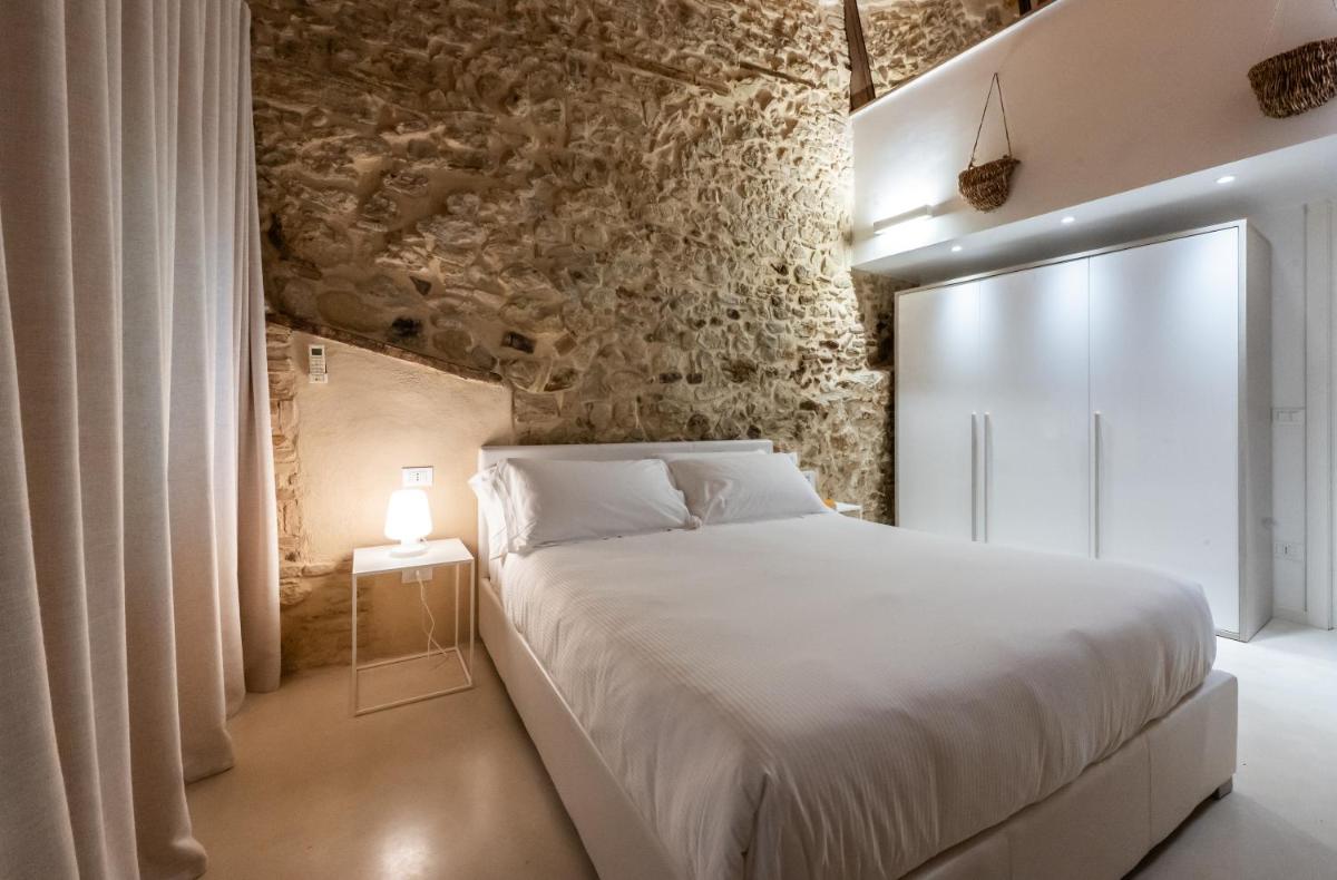 Borgo Baccile by Vini Fantini