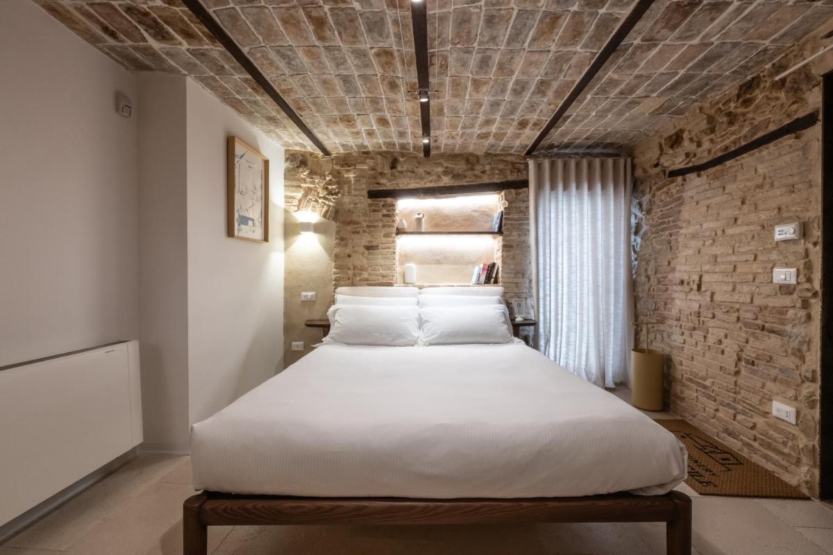 Borgo Baccile by Vini Fantini
