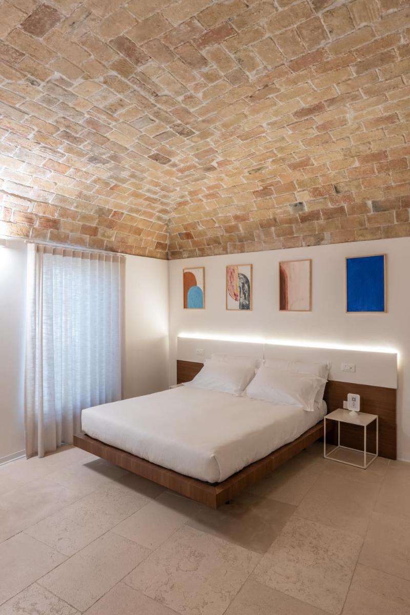 Borgo Baccile by Vini Fantini
