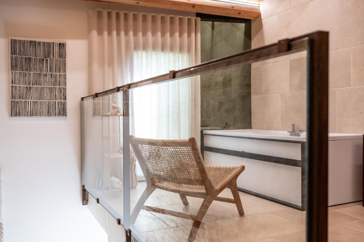 Borgo Baccile by Vini Fantini