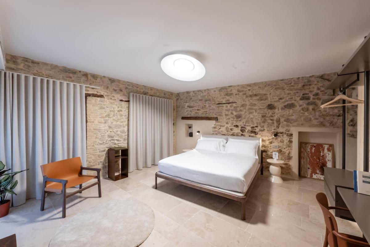 Borgo Baccile by Vini Fantini