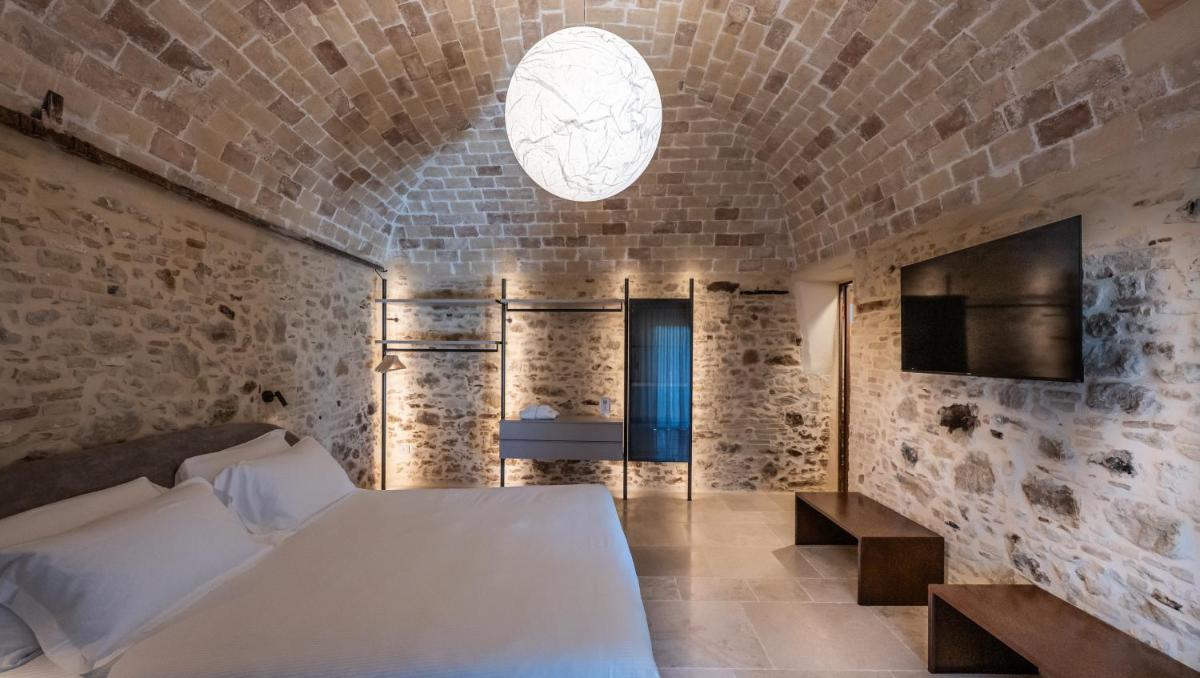 Borgo Baccile by Vini Fantini