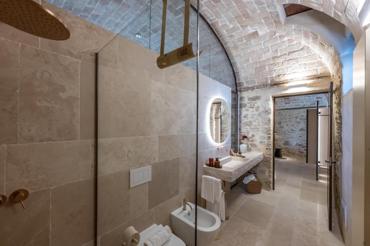 Borgo Baccile by Vini Fantini