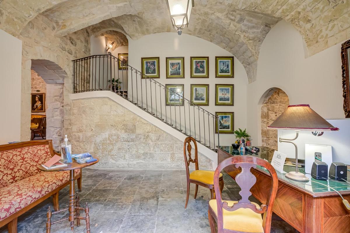 Borgo Hedone with Shared Pool