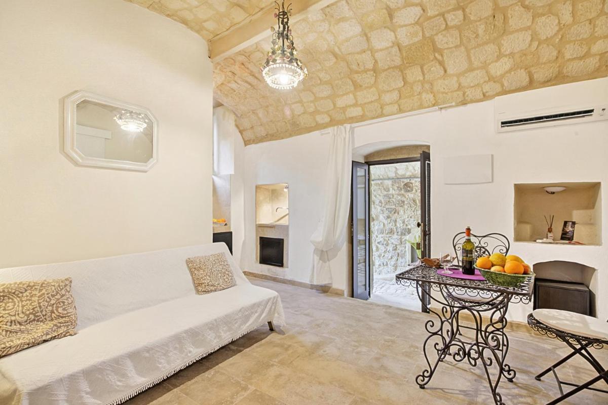 Borgo Hedone with Shared Pool