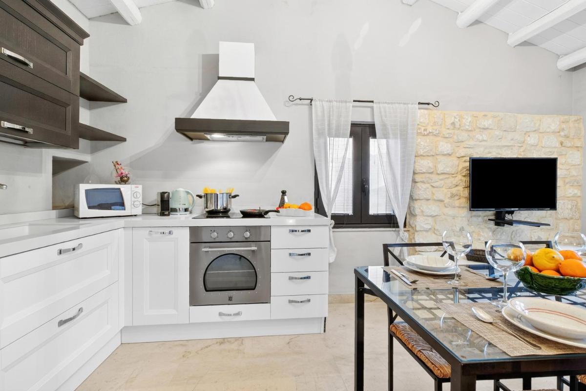 Borgo Hedone with Shared Pool