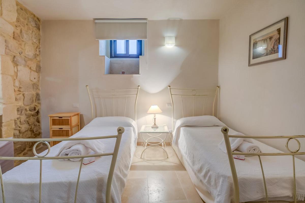 Borgo Hedone with Shared Pool