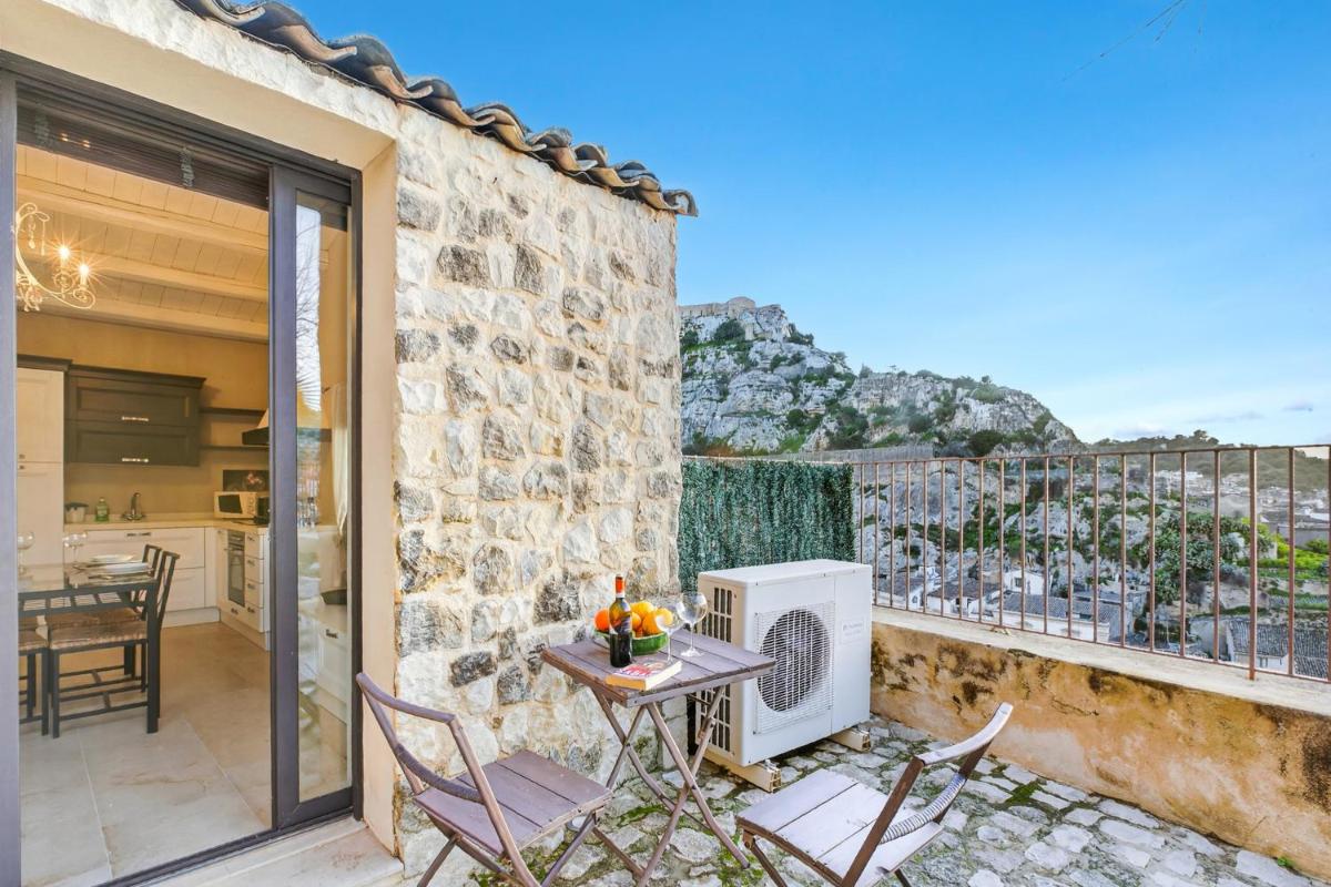 Borgo Hedone with Shared Pool