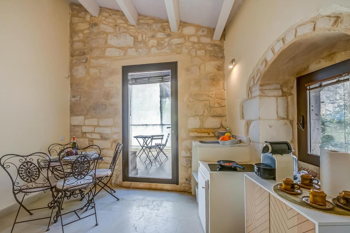 Borgo Hedone with Shared Pool