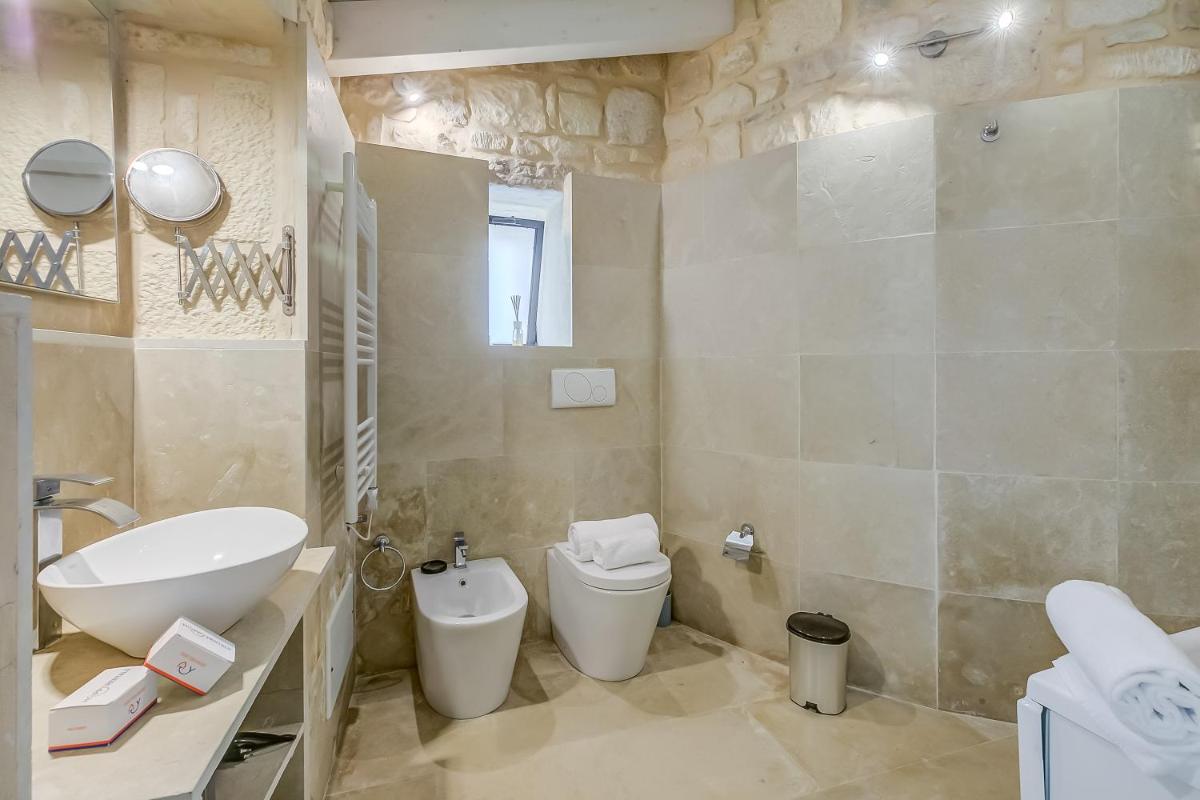 Borgo Hedone with Shared Pool