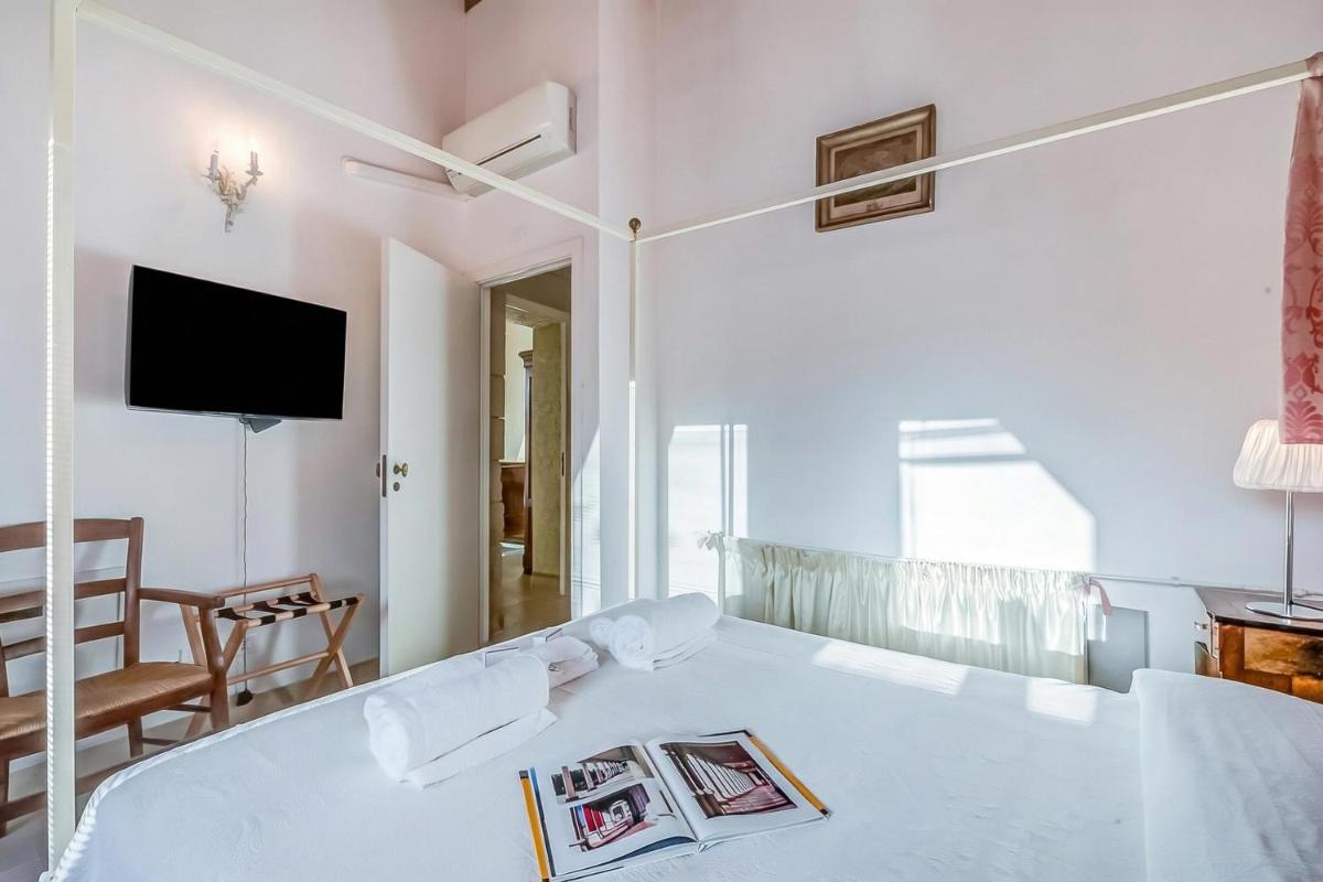 Borgo Hedone with Shared Pool