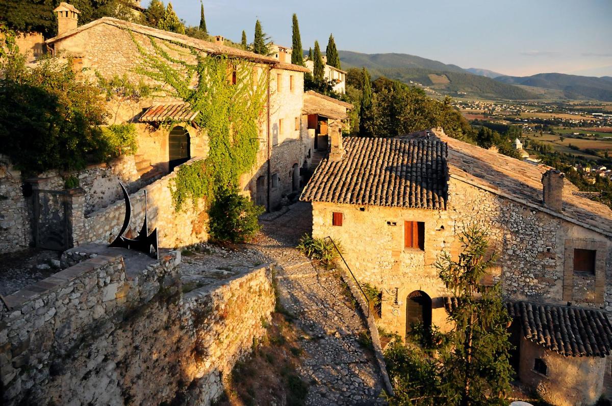 Relais Borgo Lizori Country House