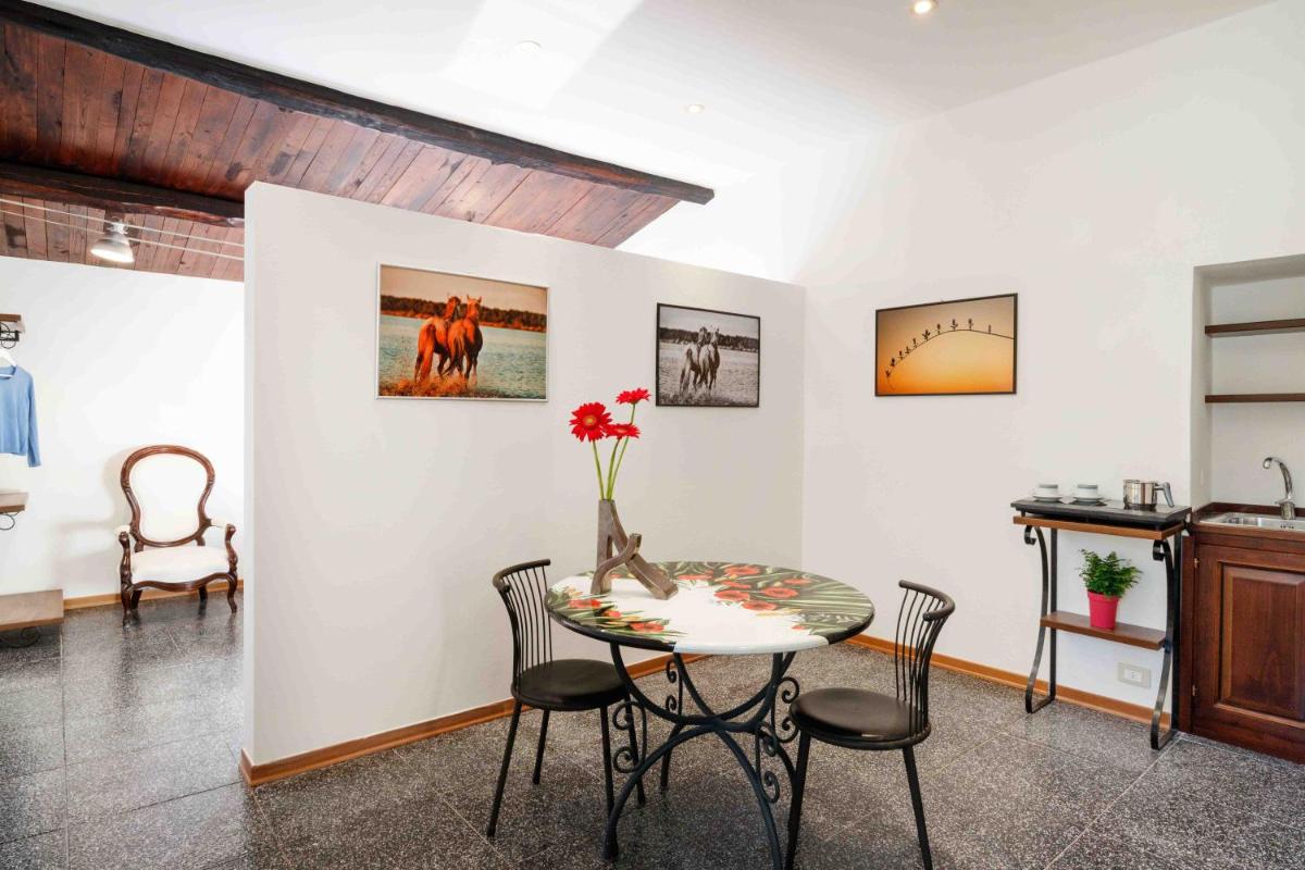 Relais Borgo Lizori Country House