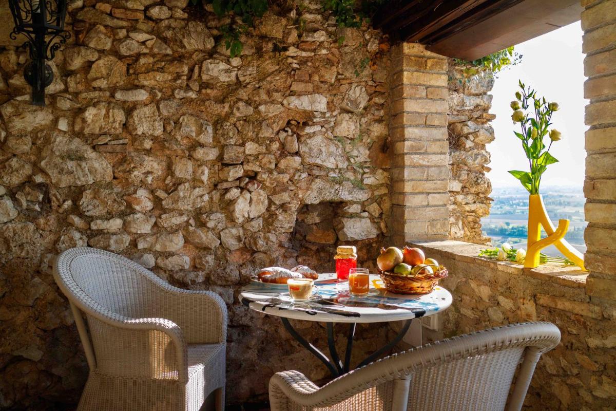 Relais Borgo Lizori Country House
