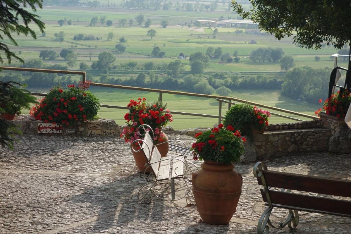 Relais Borgo Lizori Country House