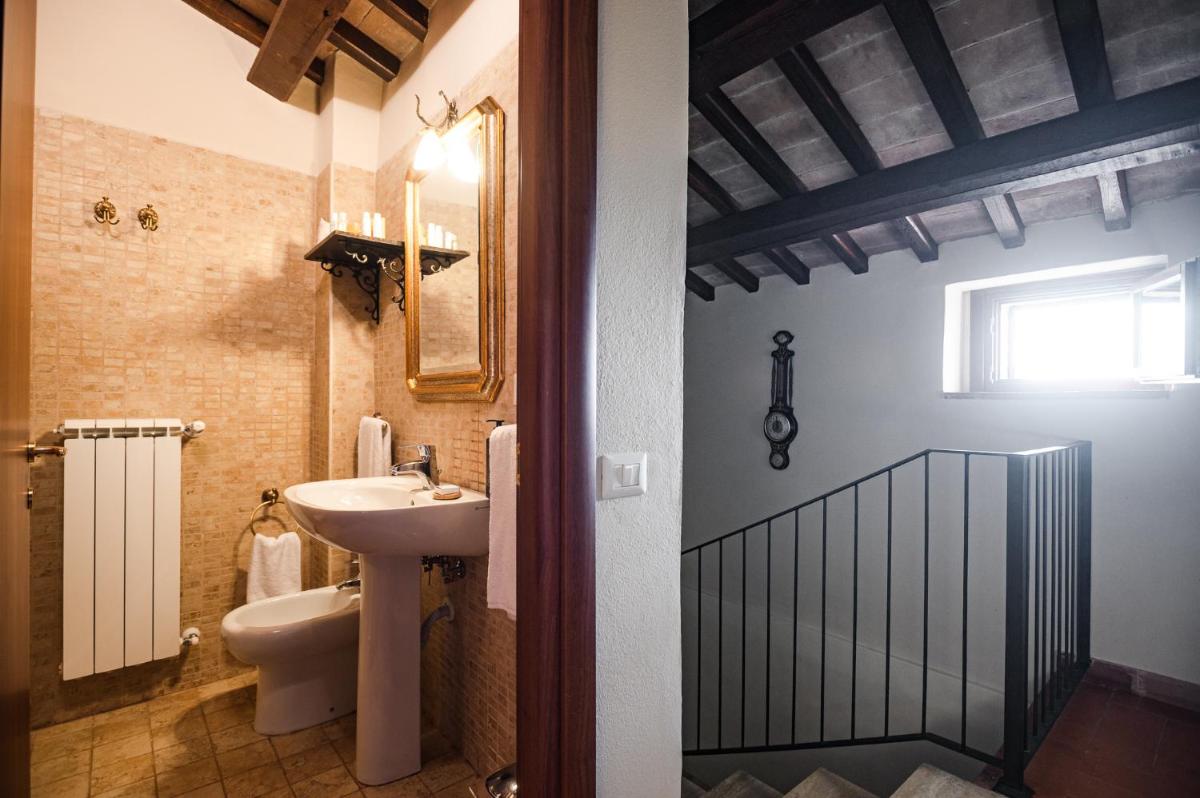 Borgo Petroro