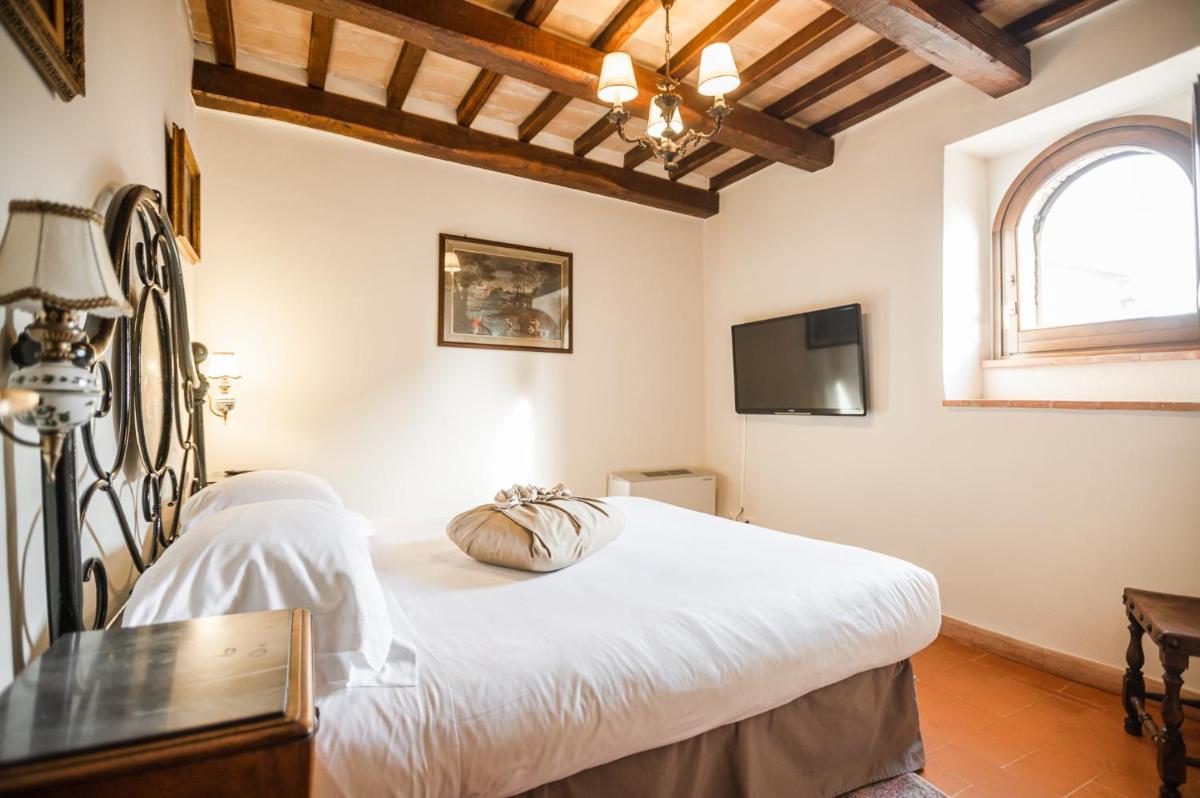 Borgo Petroro