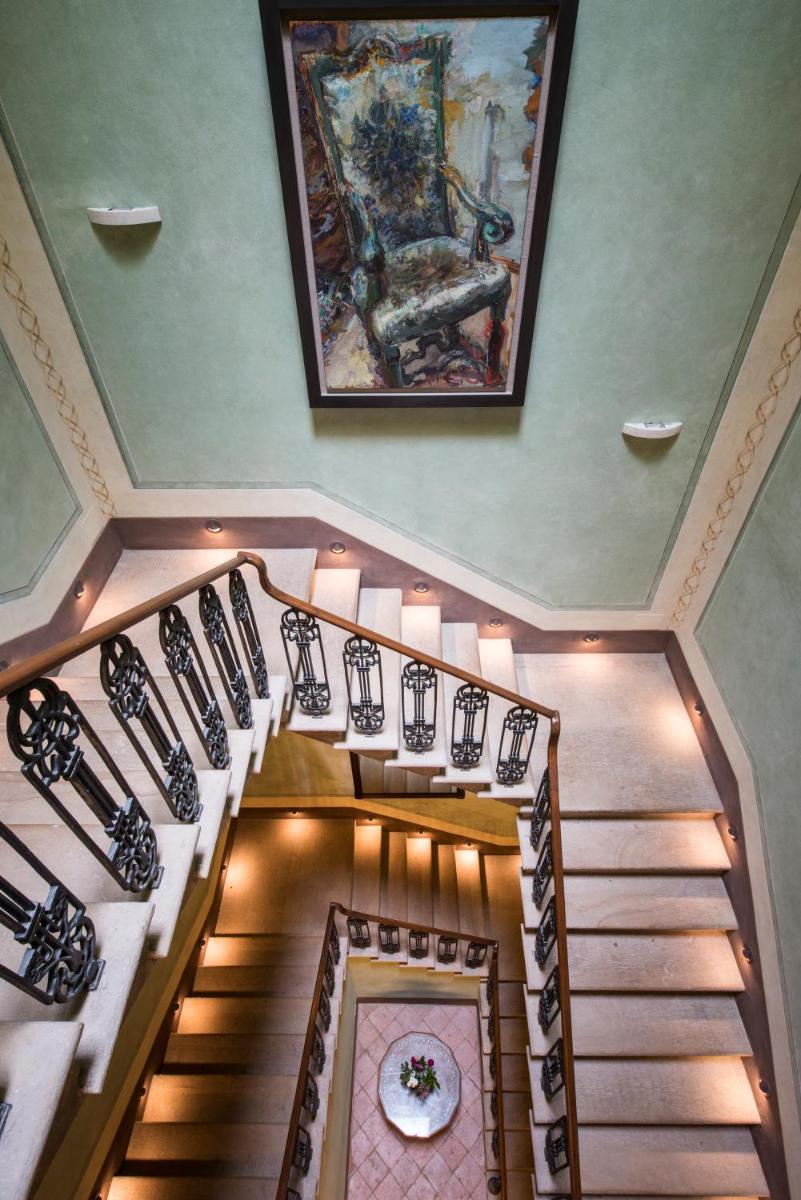 Borgo Pignano Tuscany