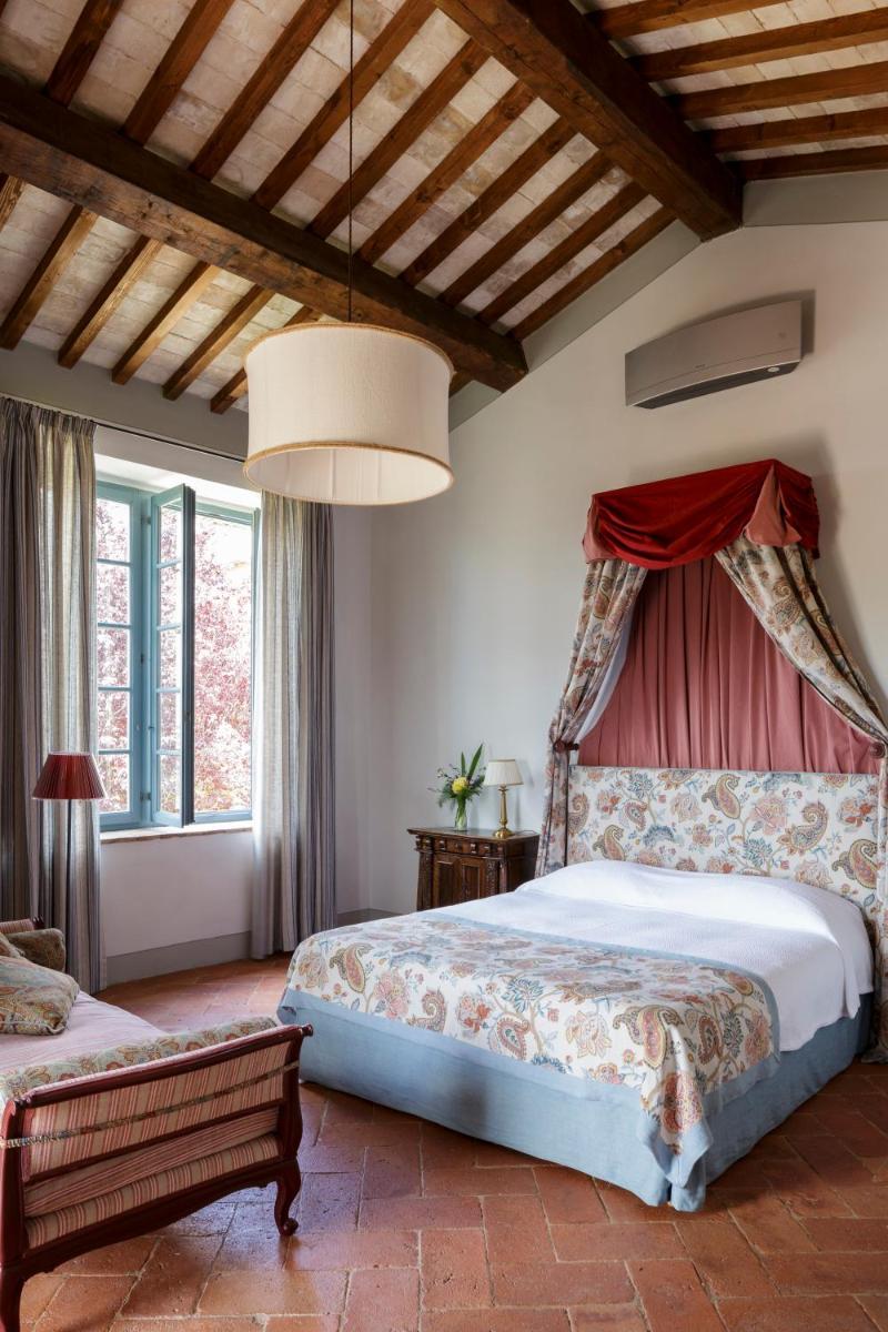 Borgo Pignano Volterra Tuscany