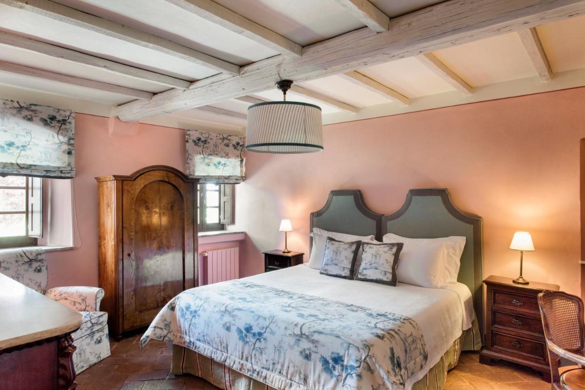 Borgo Pignano Volterra Tuscany