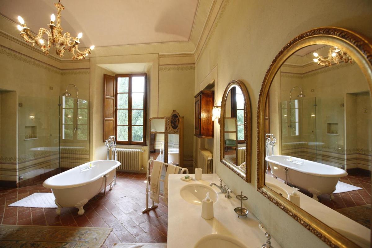 Borgo Pignano Volterra Tuscany