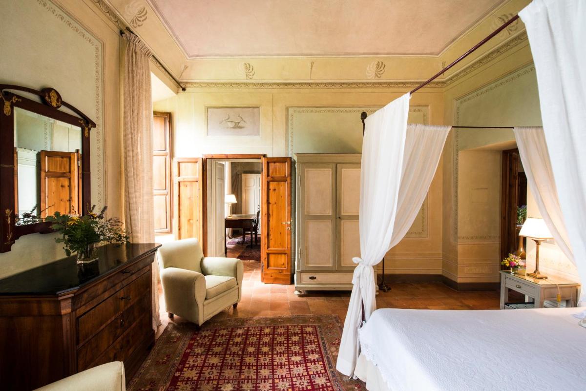 Borgo Pignano Volterra Tuscany