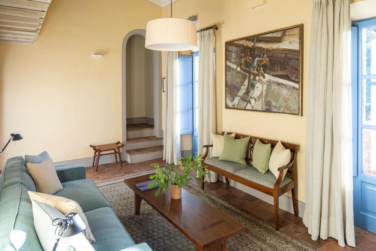 Borgo Pignano Volterra Tuscany