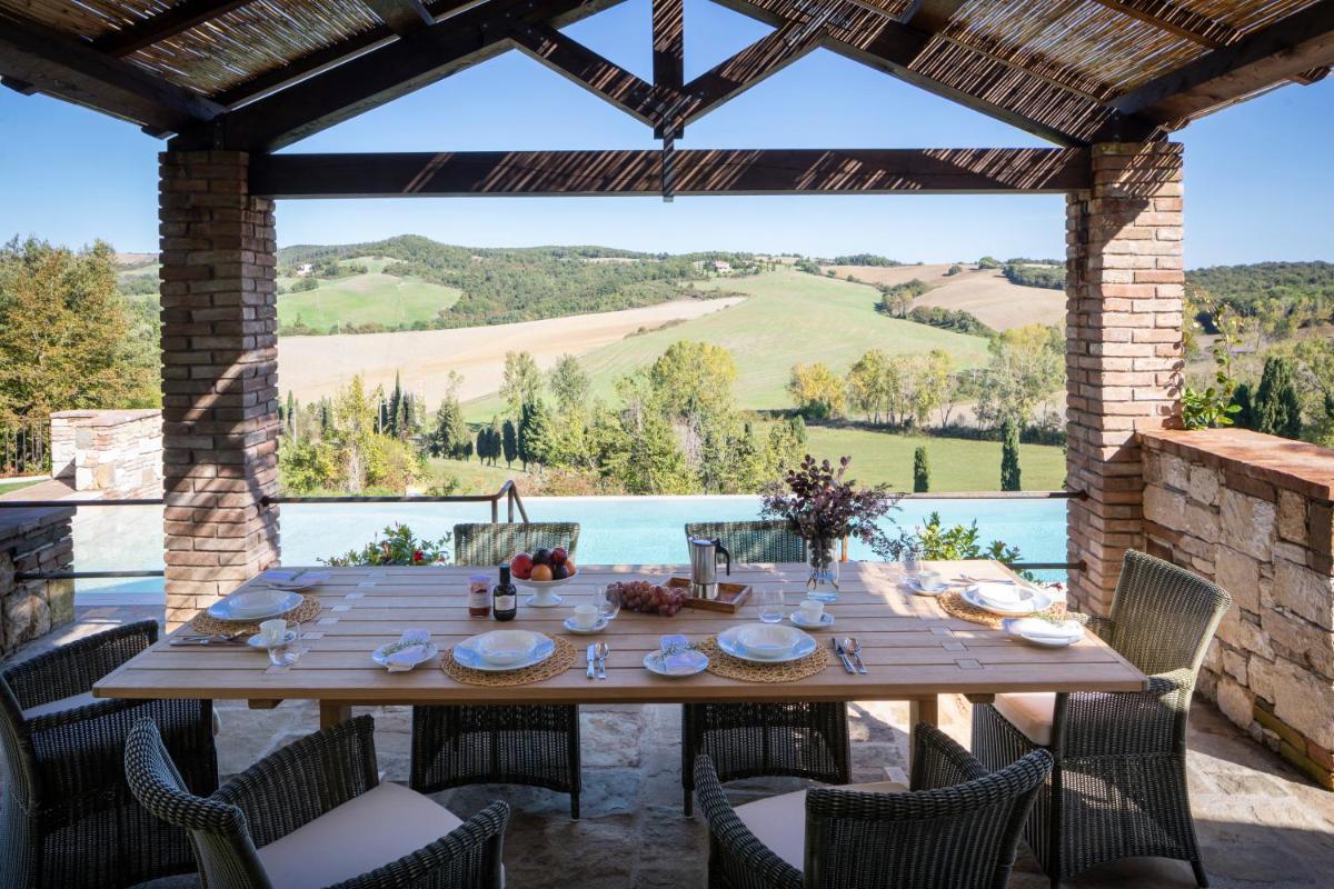 Borgo Pignano Volterra Tuscany
