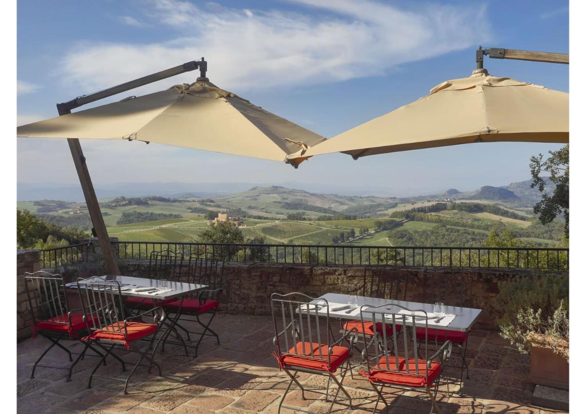 Borgo Pignano Volterra Tuscany