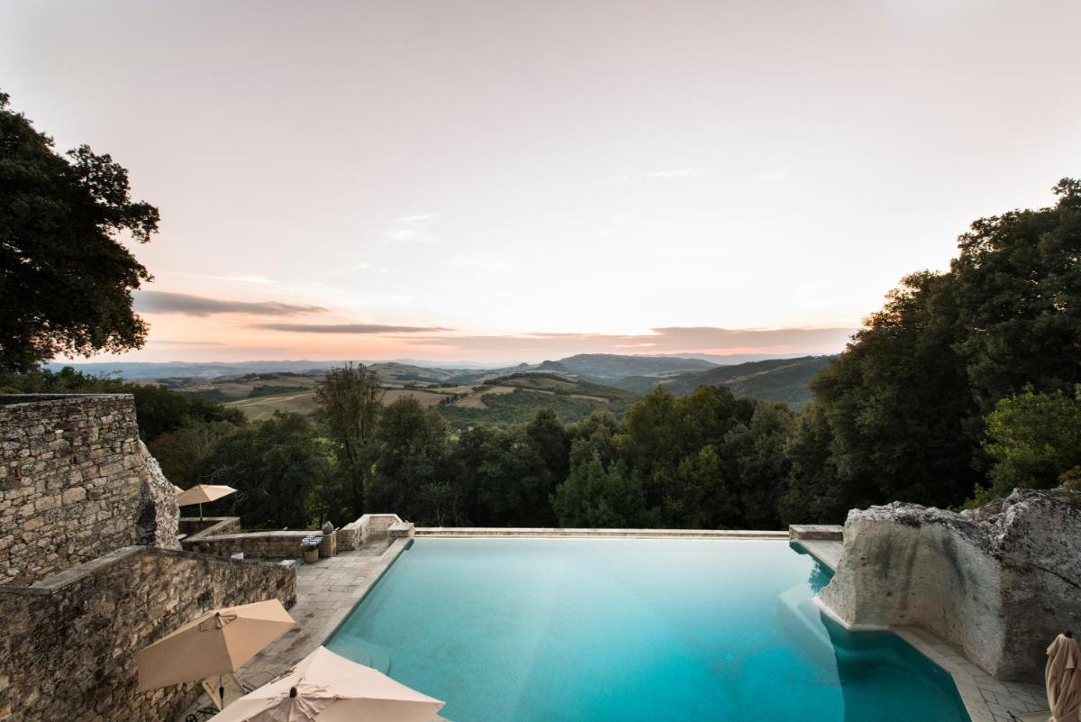 Borgo Pignano Volterra Tuscany