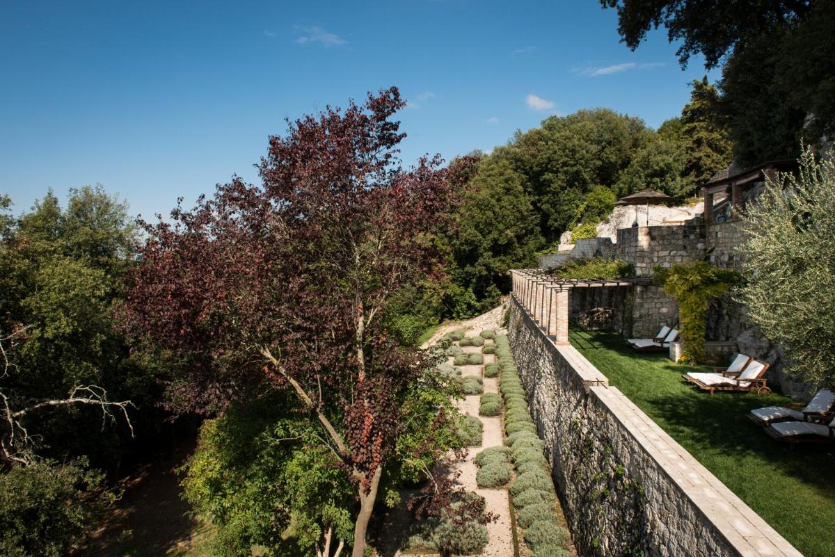 Borgo Pignano Volterra Tuscany