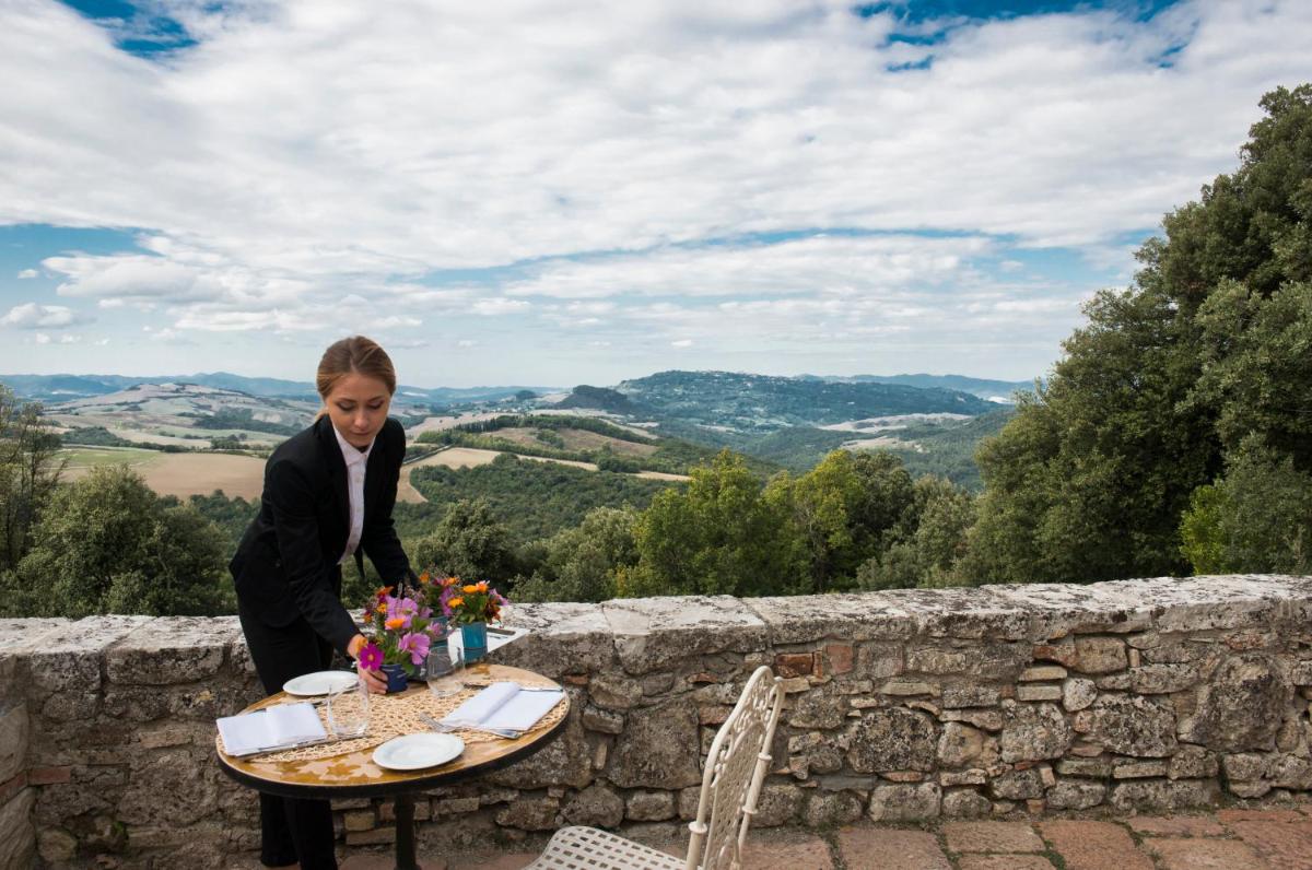 Borgo Pignano Volterra Tuscany