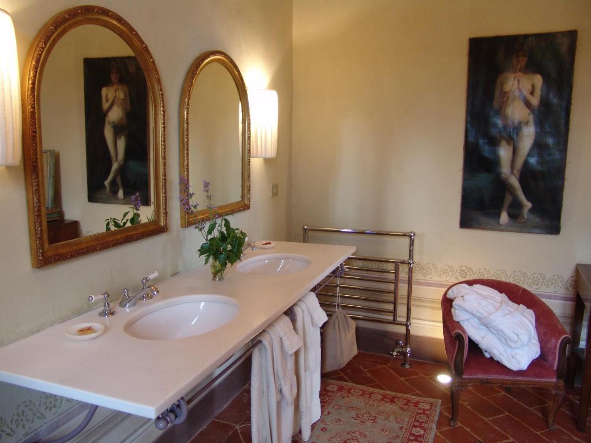 Borgo Pignano Volterra Tuscany