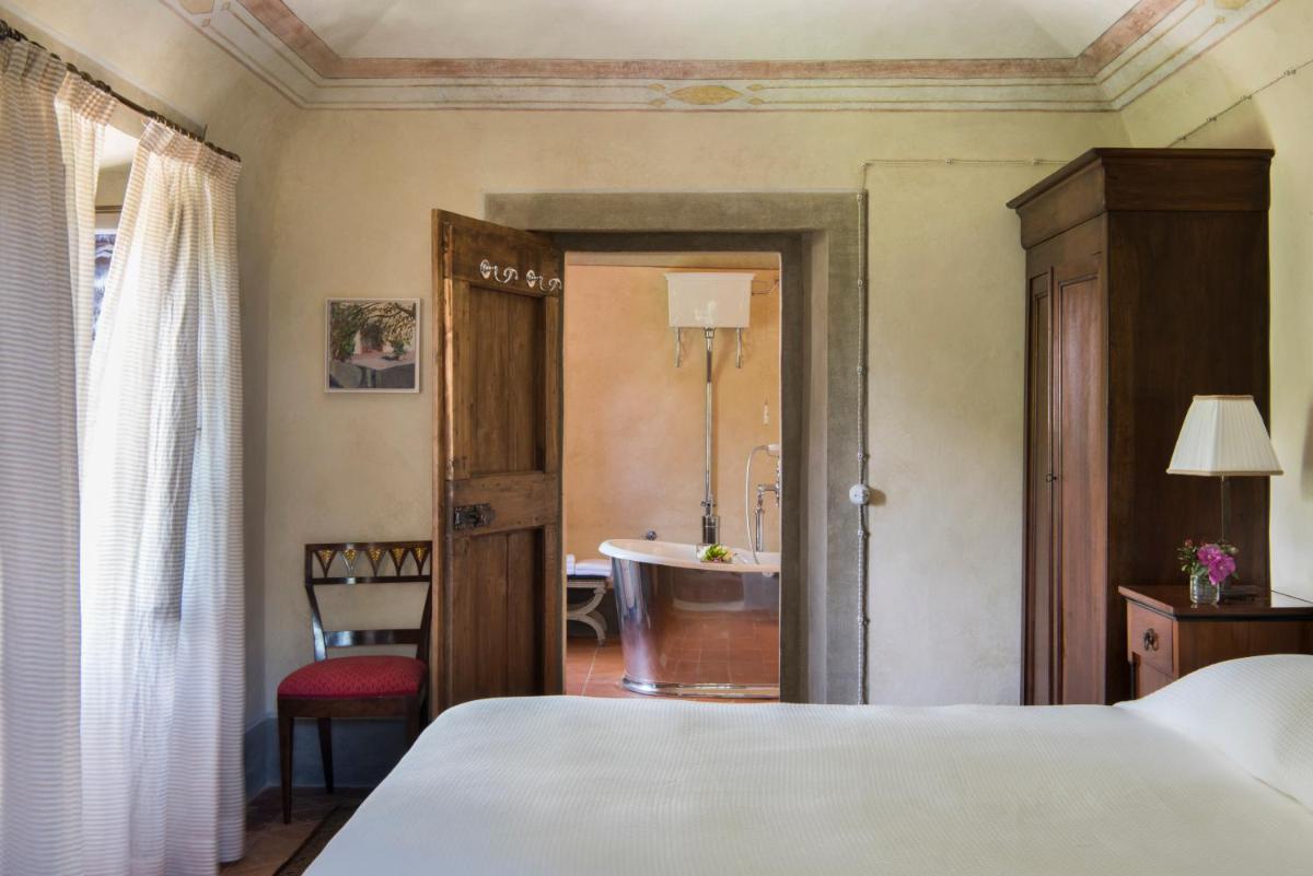 Borgo Pignano Volterra Tuscany