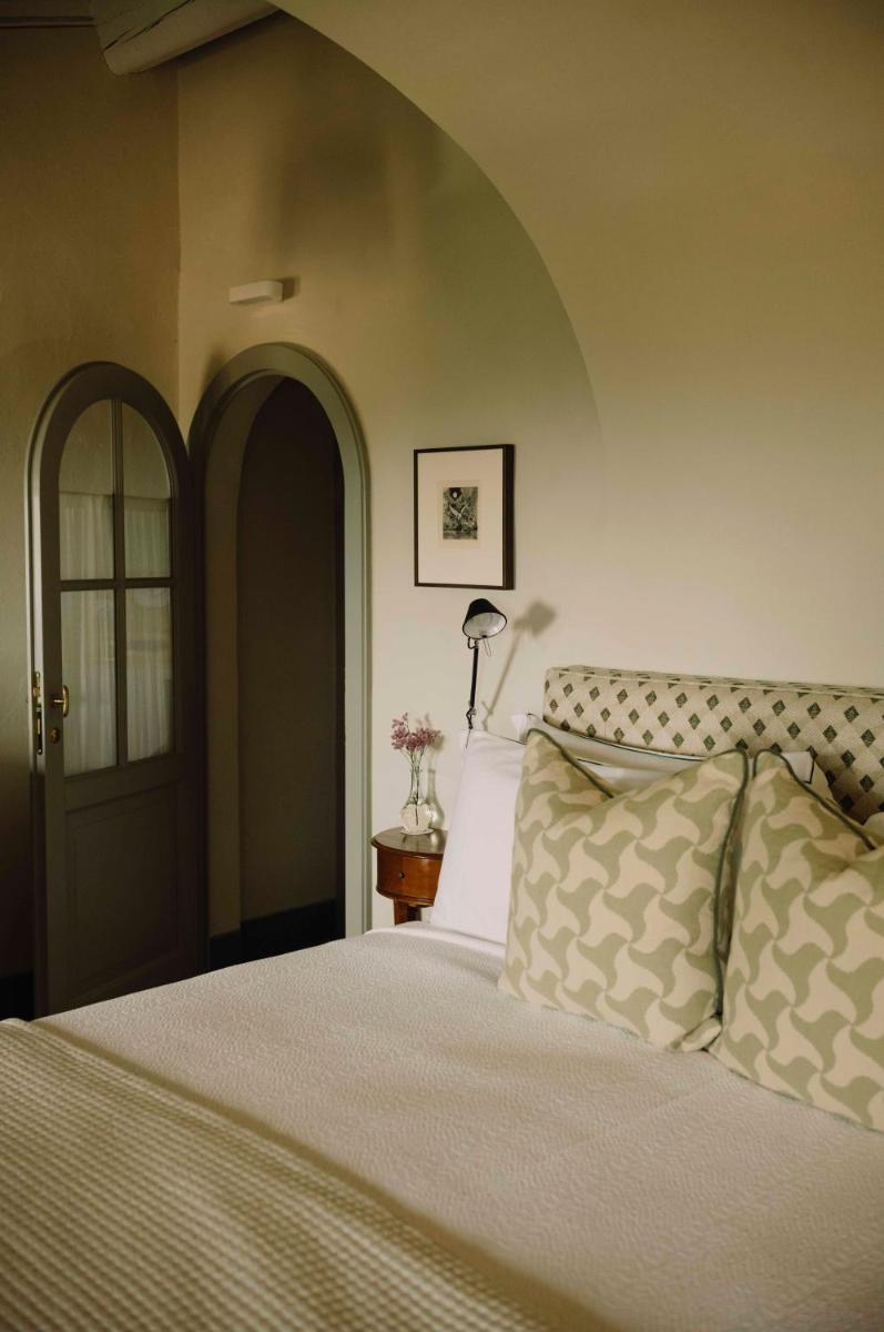 Borgo Pignano Volterra Tuscany