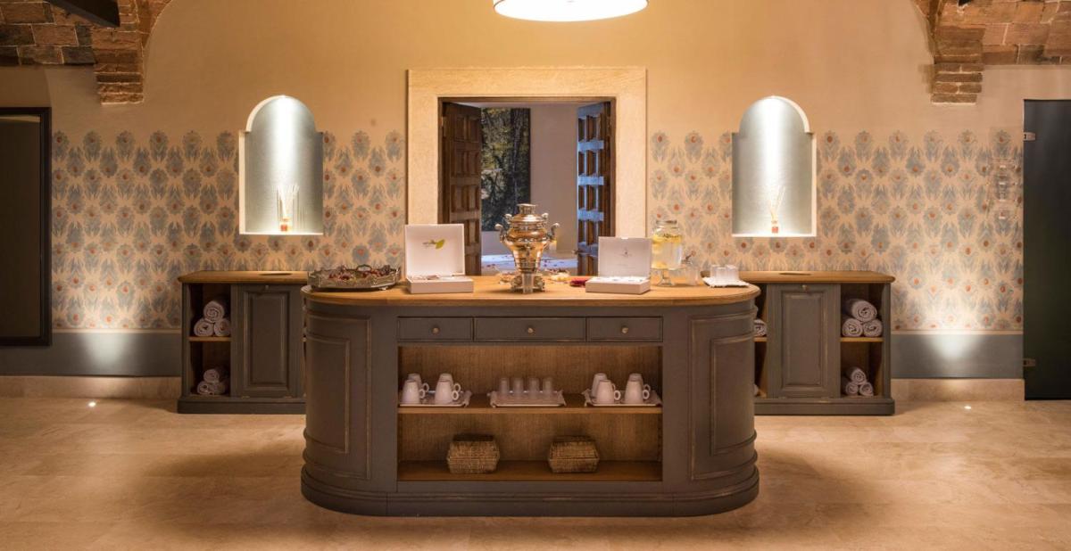 Borgo San Felice Resort