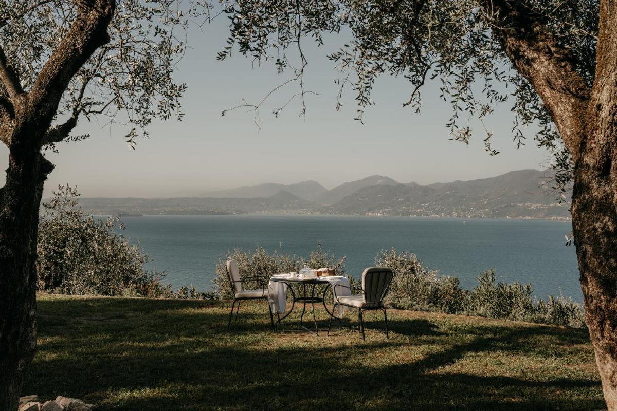 Borgo SAN SONNEA Lake Garda